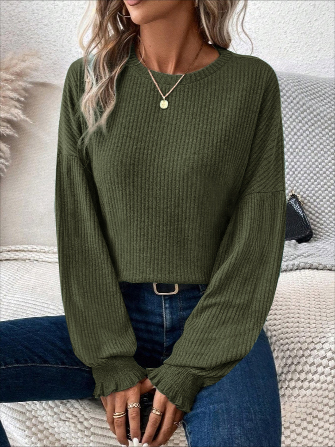 Online Exclusive: Ribbed Round Neck Lantern Sleeve Top