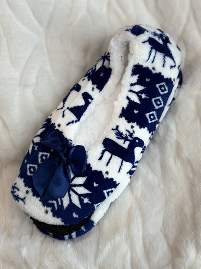 Snowflake & Reindeer Fleece Lounge Slipper Socks