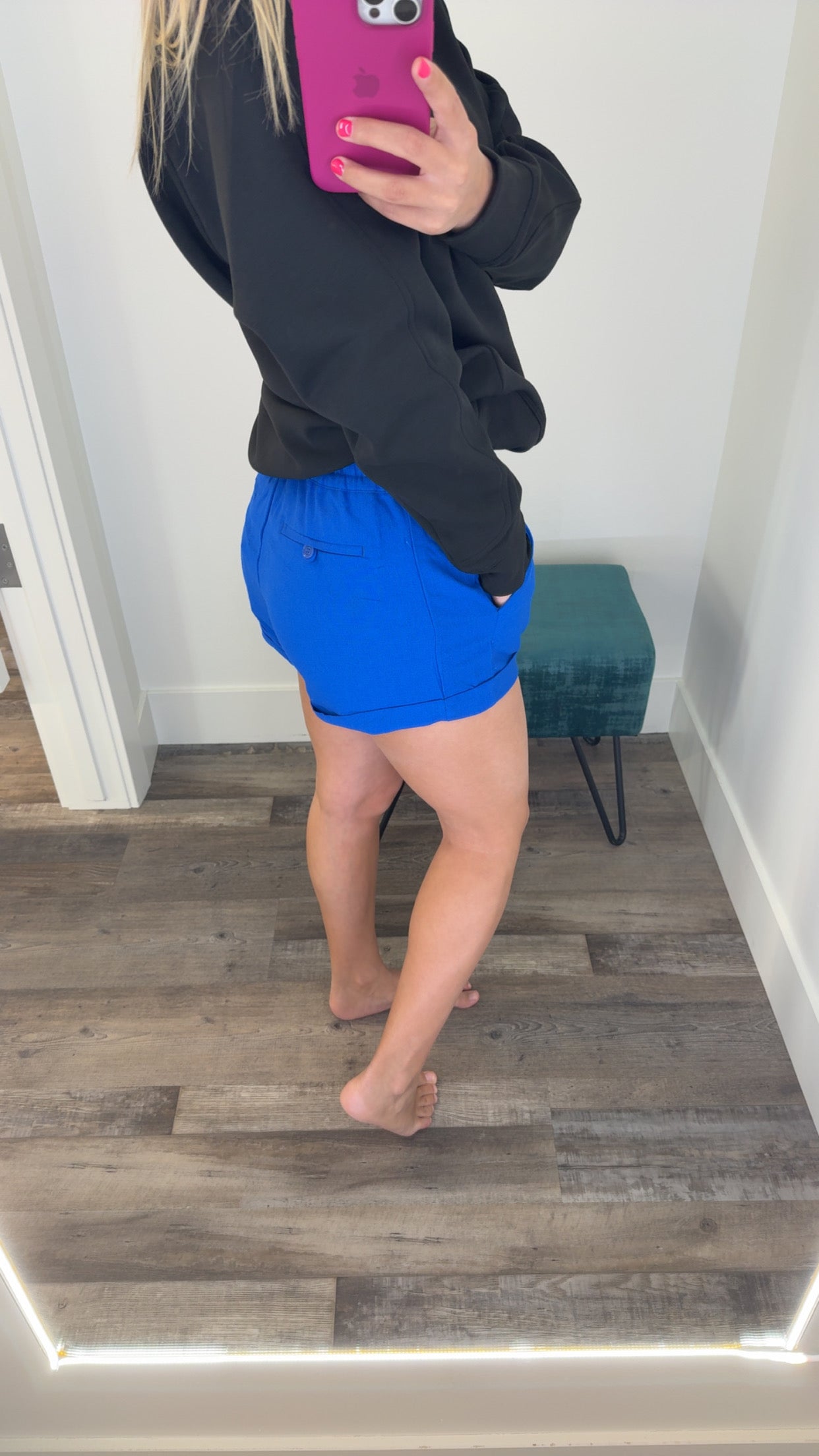 Mid Rise Linen Shorts