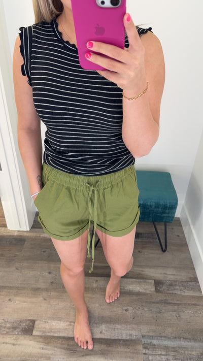 Mid Rise Linen Shorts
